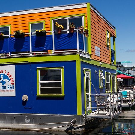 A Float Home B&B In Fisherman'S Wharf Victoria Exterior photo